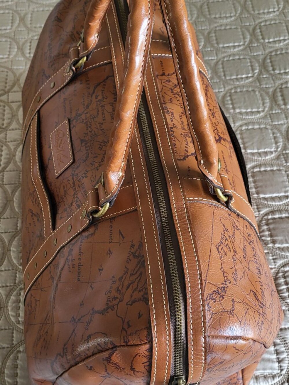 Patricia Nash Milano Weekender Duffel Bag - Signature Map Print - Riot Rust - Picture 4 of 10